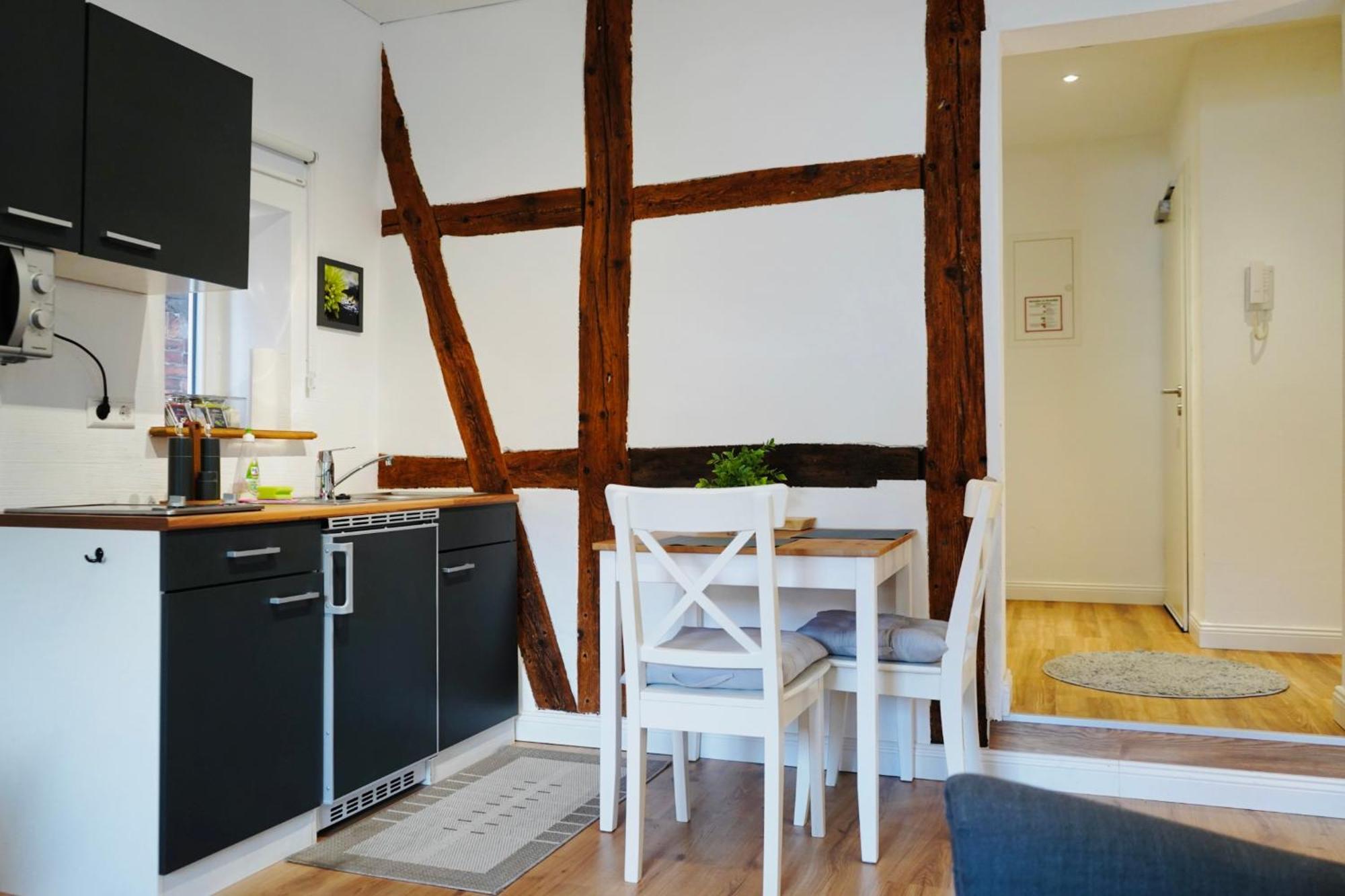Altstadt Apartment II - Terrasse- Waschmaschine- Parkplatz Wolfsburg Ngoại thất bức ảnh